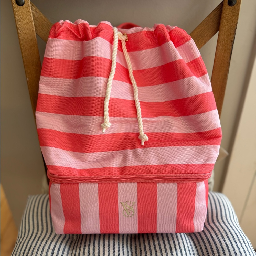 Victoria’s Secret Pink Coral Striped Drawstring Cooler Backpack NEW - Picture 2 of 14